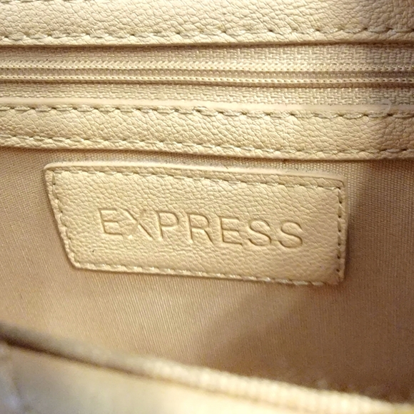 Express Handbag - Picture 3 of 4
